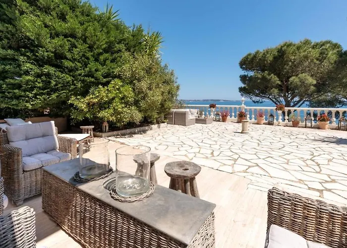 Hébergement de vacances Eden Roc